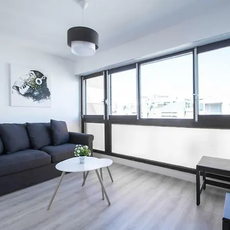 Cosy Flat In Ll מלון דירות *