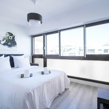 Cosy Flat In Ll 아파트호텔